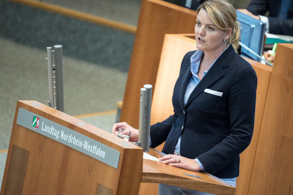 Christina Schulze Foecking (41) gab am Dienstag ihren Rücktritt als Ministerin bekannt.