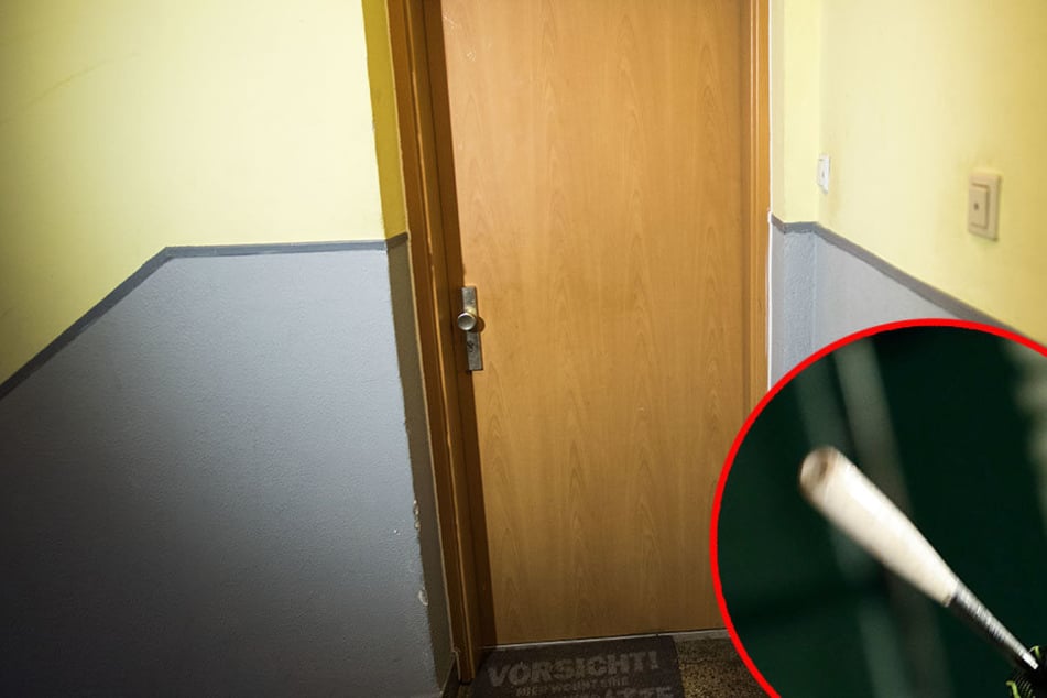 Mit einem Baseballschläger hämmerte der 46-jährige auf die Wohnungstür seiner Nachbarn ein, dann zückte er noch ein Messer. (Symbolbild)