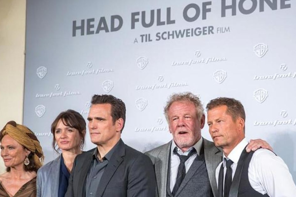 Til Schweiger mit Nick Nolte, Matt Dillon, Jacqueline Bisset und Emily Mortimer (v.r.).