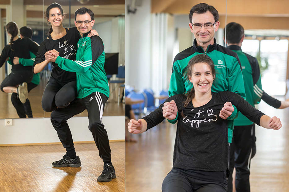 Schnelle Schritte, Drehungen und Figuren: Gerd Strohmeier (43) beim Training mit Tanzlehrerin Monique Enew (27) in der Tanzschule Köhler-Schimmel.