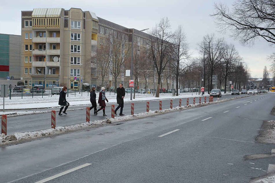 Die geplante Fußgängerampel auf der Albertstraße verzögert sich noch.