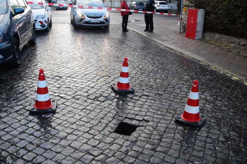Die Straße musste gesperrt werden.