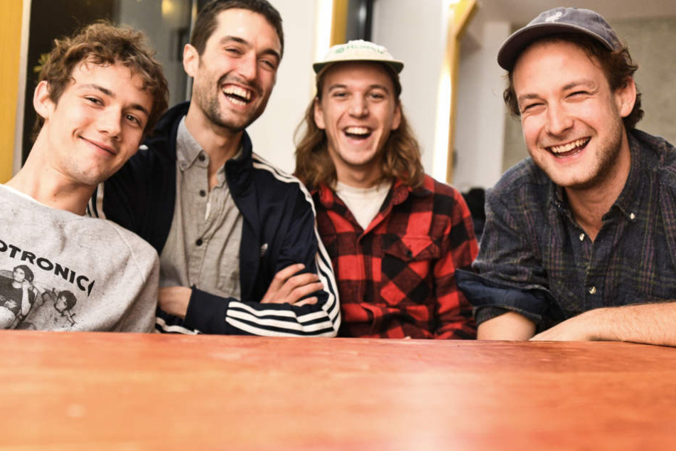 (l-r) Henning May, Christopher Annen, Malte Huck und Severin Kantereit.