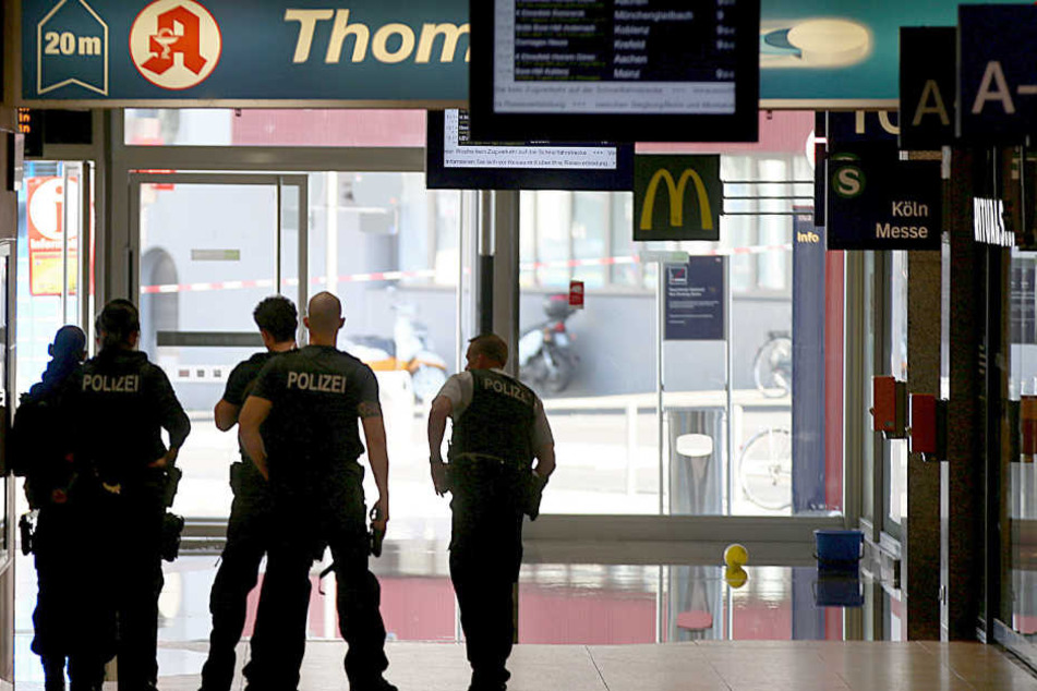 In einer Apotheke im Kölner Hauptbahnhof hatte es eine Geiselnahme gegeben.