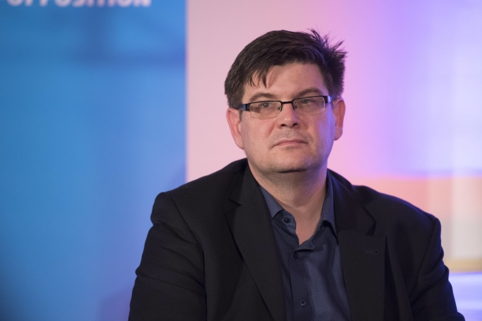 Andrej Holm ist zurückgetreten.