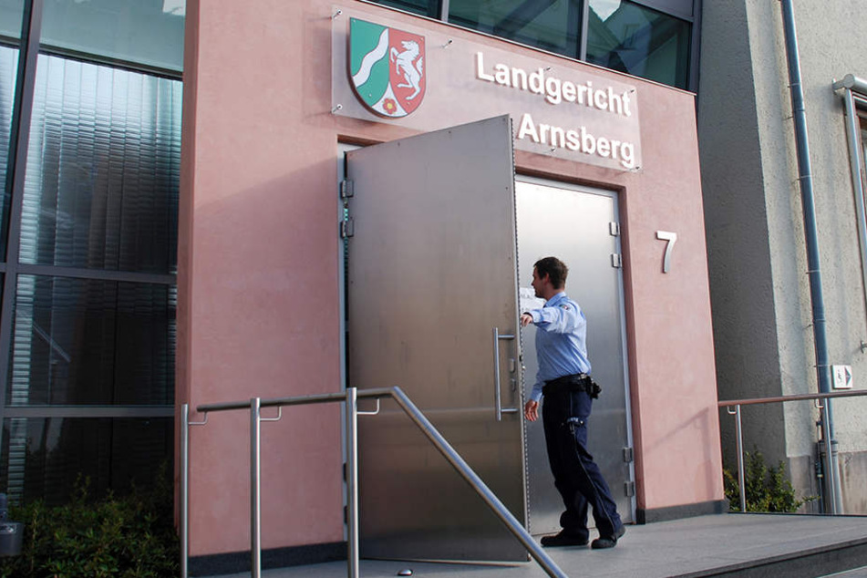 Das Landgericht Arnsberg verhandelt am Dienstag über die Straftat.