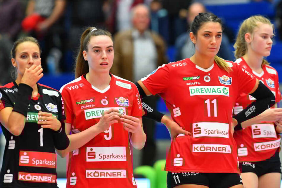 Enttäuschte Gesichter nach dem Spiel: Lenka Dürr, Lucija Mlinar, Milica Kubura und Camilla Weitzel (von links).