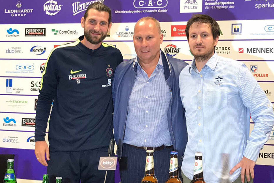 Co-Trainer Robin Lenk, Präsident Helge Leonhardt, Cheftrainer Hannes Drews.