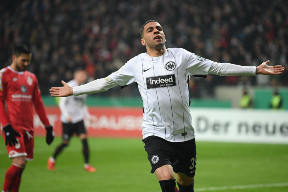 Jubel über das 3:0: Omar Mascarell setzte per Lupfer den Schlusspunkt.