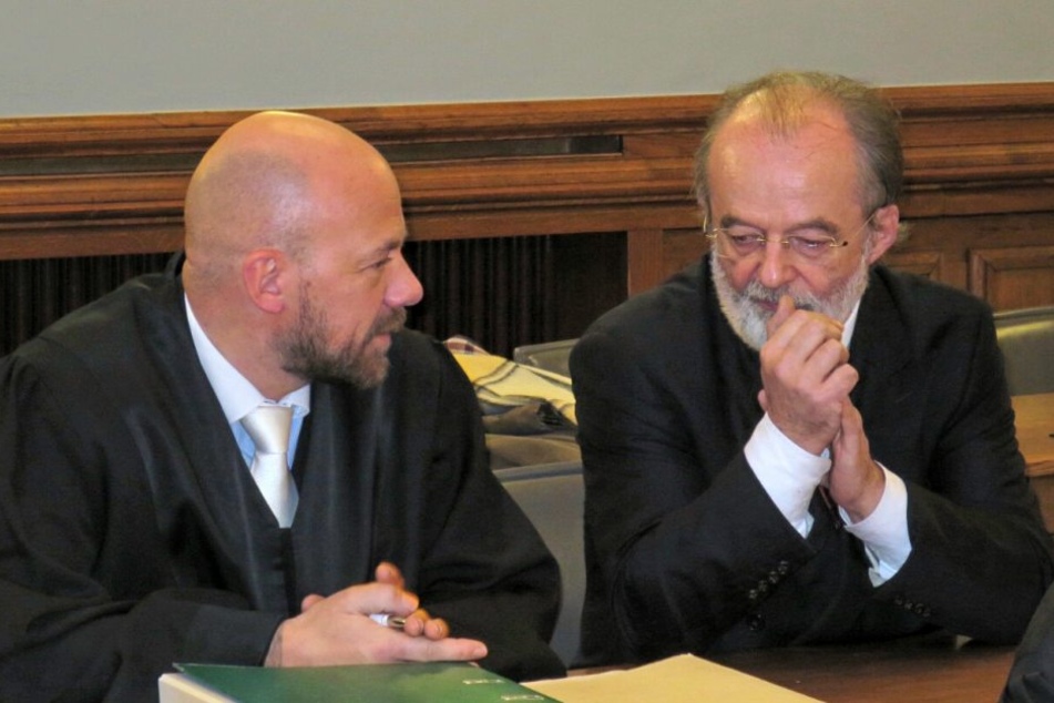 Konnte die 80.000 Euro nicht aufbringen: Ex-Landesbänker Stefan Leusder (r.),
hier mit seinem Anwalt Christian Friedrich.