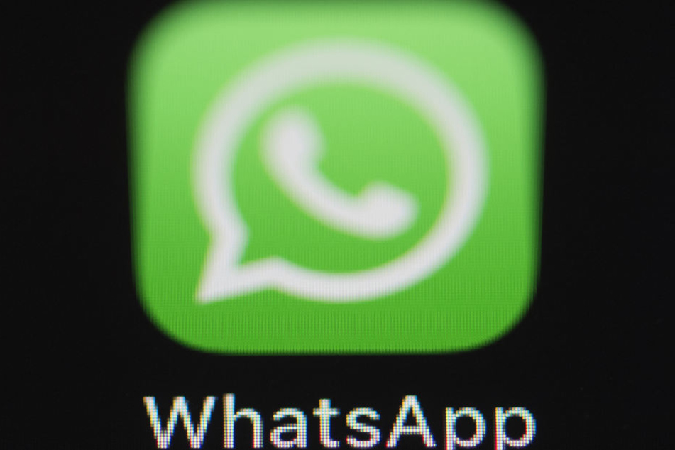 Demnächst soll bei WhatsApp auch Werbung zu sehen sein.