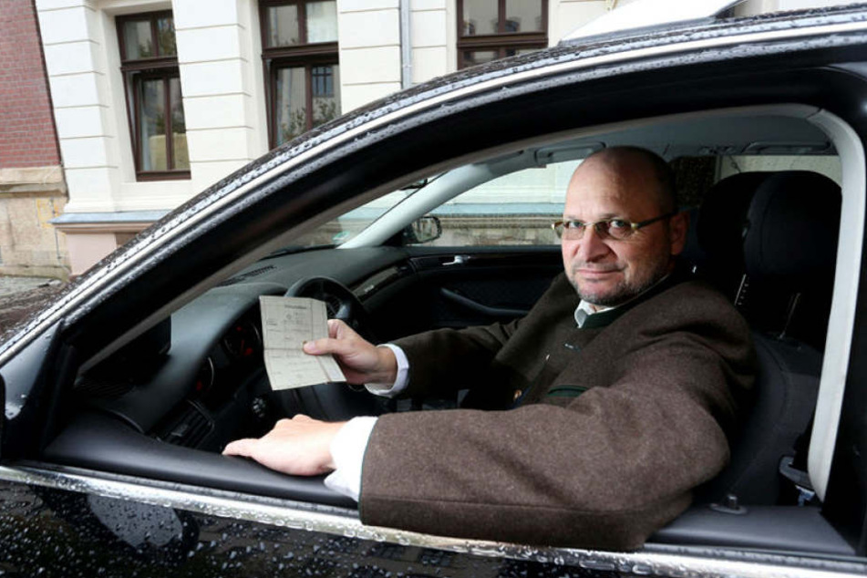 ADAC-Vertragsanwalt Robert Laun (58) rät: Droht Führerscheinentzug, sollte man sich anwaltliche Hilfe suchen.