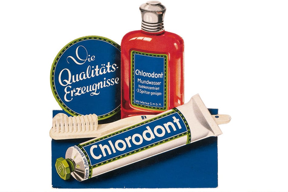 Auf der Internationalen Hygieneausstellung in Dresden 1911 gewann die
Chlorodont-Zahnpasta eine Goldmedaille.