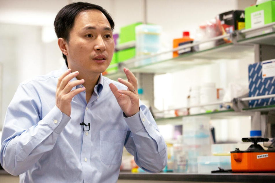 Der chinesische Wissenschaftler He Jiankui behauptet, er habe die ersten genetisch veränderten Babys der Welt erzeugt.