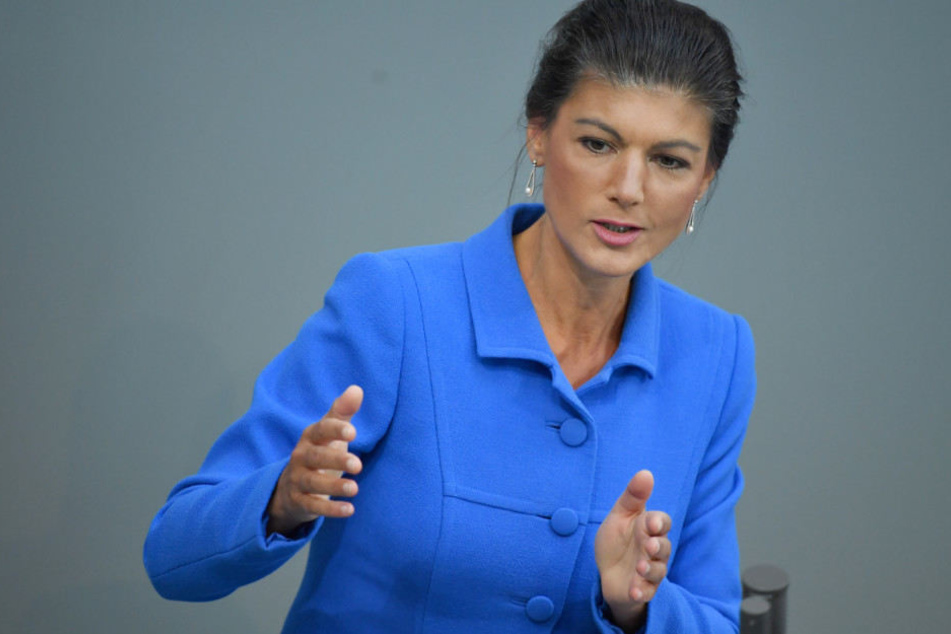 Sahra Wagenknecht begrüßt die französische Protestbewegung "Gelbe Westen".