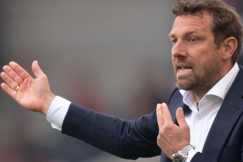 Wild gestikulierend: VfB-Coach Markus Weinzierl.