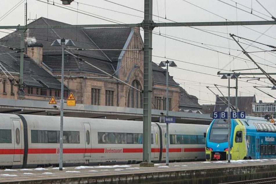 Der gesamte Bahnhof war am Wochenende lahmgelegt.
