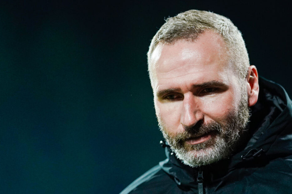 Tim Walter wurde als Trainer des VfB Stuttgart einen Tag vor Heiligabend entlassen.