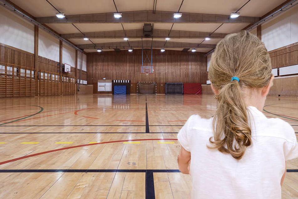 Das siebenjährige Mädchen soll von der Lehrerin am Hals verletzt worden sein.