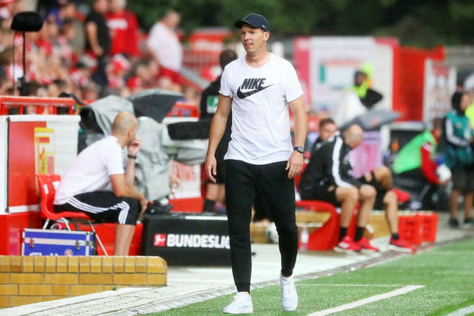 Konnte nach einem lockeren 4:0 bei Union sicher gut schlafen: RB Leipzigs neuer Trainer Julian Nagelsmann (32).