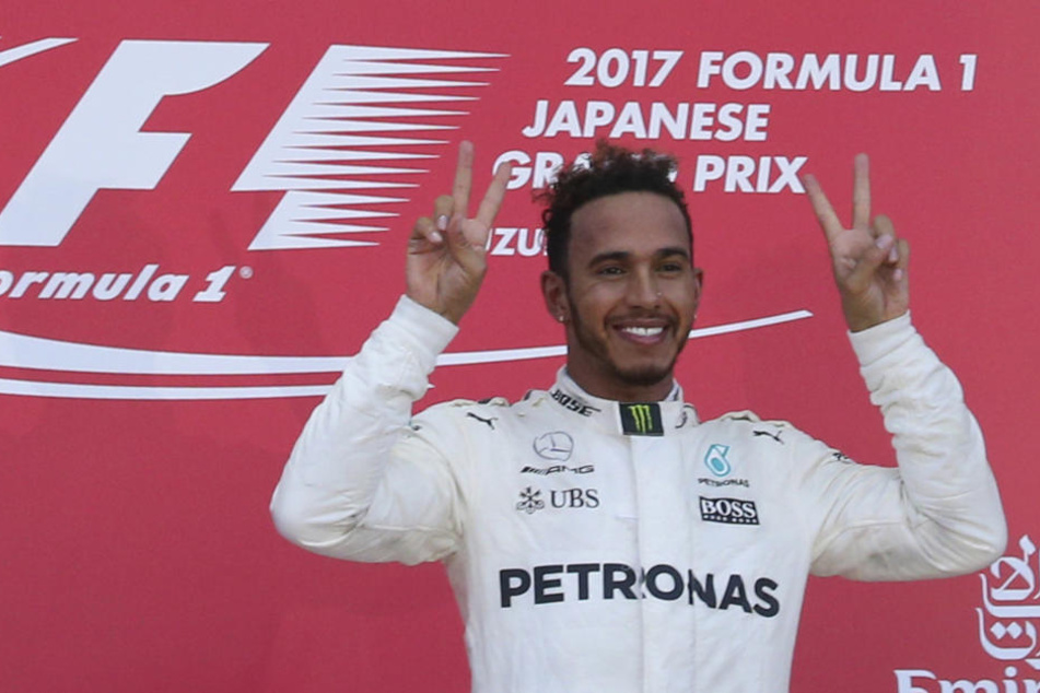 Lewis Hamilton schwärmt von Angela Merkel und macht der Bundeskanzlerin sogar ein Liebesgeständnis.