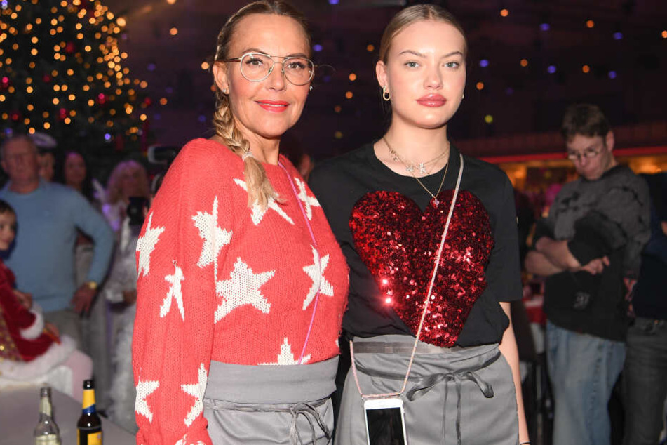 Ein Herz und eine Seele: Natascha Ochsenknecht (54) und Tochter Cheyenne (19).