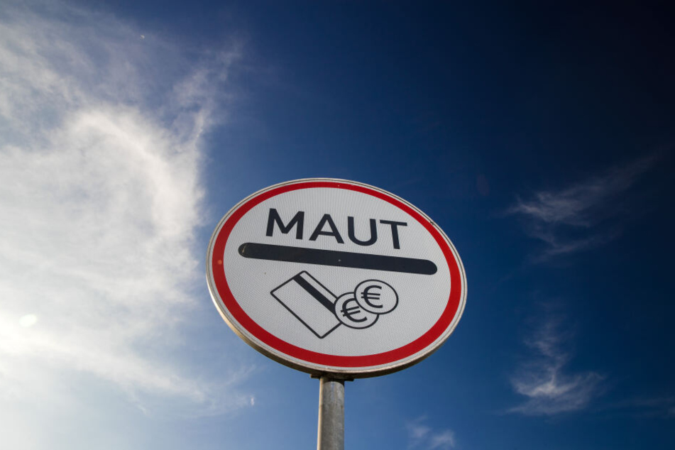 Die Mautpläne der Bundesregierung wurden gestoppt, die Diskussion darum ist aber noch nicht beendet. (Symbolbild)