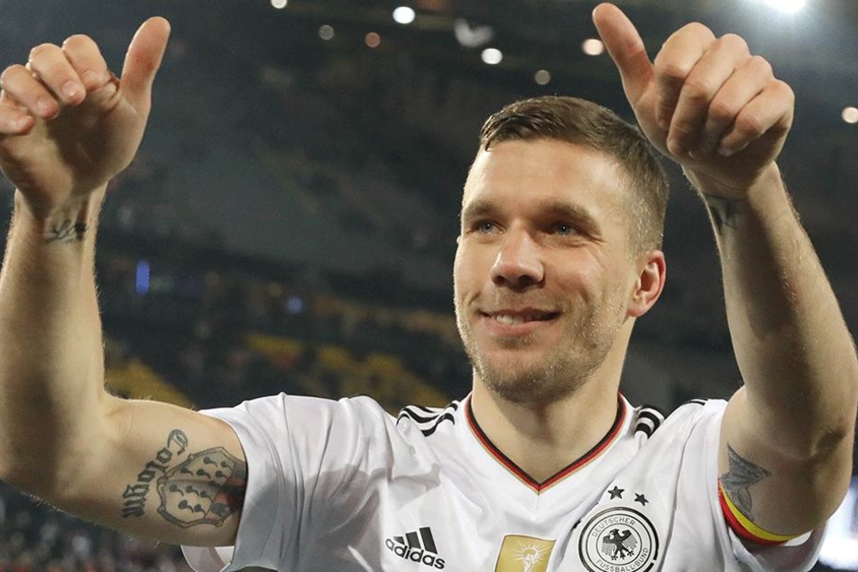 War das ein Eigentor? Poldi lässt sich für das türkische Wirtschaftsministerium einspannen.