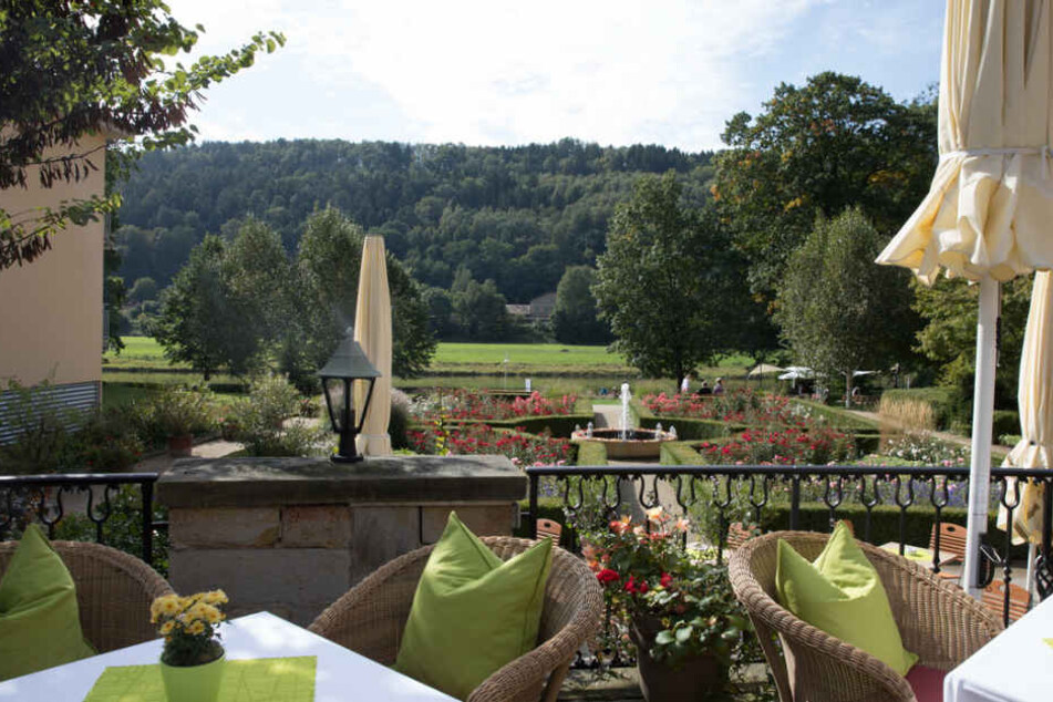 Was für ein Ausblick?! Entspannt Euch im Parkhotel.