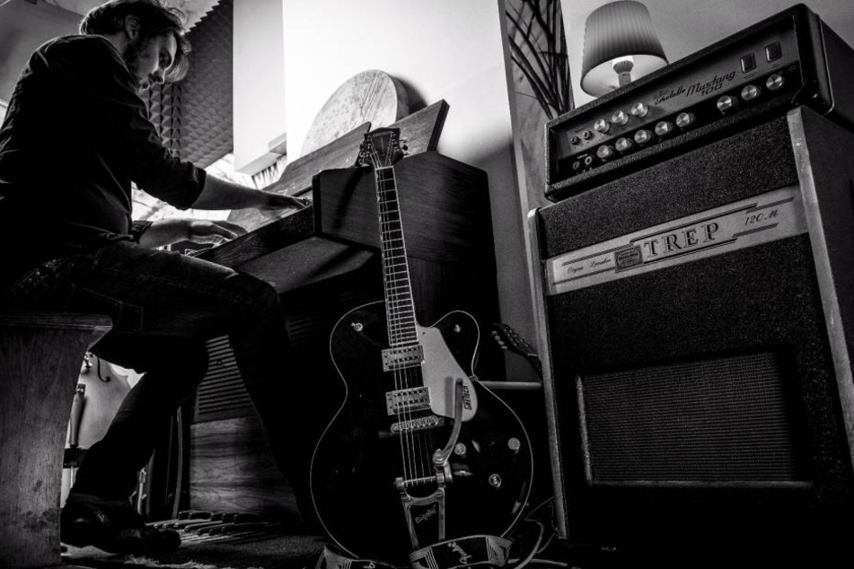 Komponiert, inspiriert, musiziert: Der 28-Jährige ist ein echtes Multi-Talent.