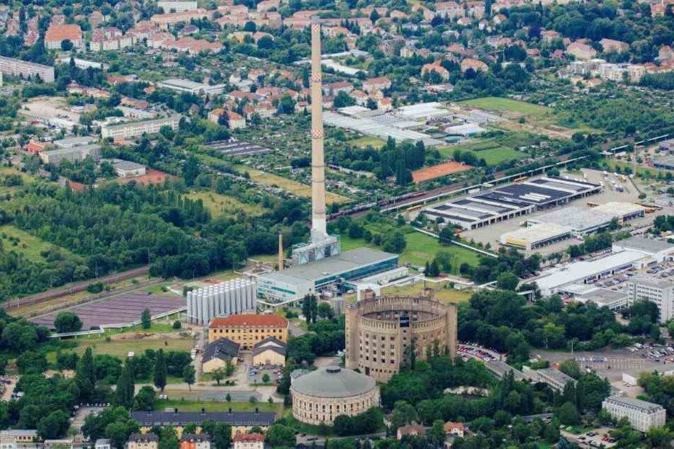 Mit 200 Metern Höhe ist der Drewag-Schornstein das zweithöchste Gebäude Dresdens. Noch.