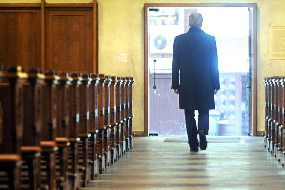 2018 erklärten in NRW insgesamt 88.510 Menschen vor den Amtsgerichten ihren Austritt aus der Kirche.