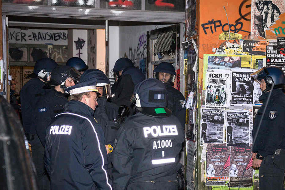 Brennpunkt Rigaer Straße in Berlin, Friedrichshain: Die Hintergründe der Tat sind nach wie vor unklar. (Symbolbild)