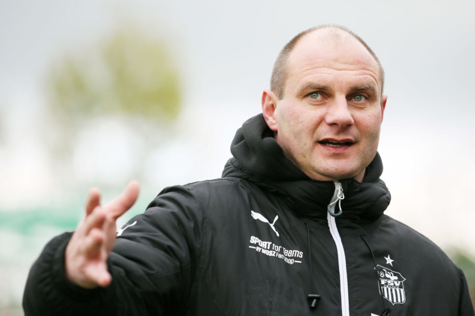 Zwickaus Sportdirektor David Wagner hofft, dass der DFB eine saubere und faire Lösung findet, die allen Vereinen gerecht wird.