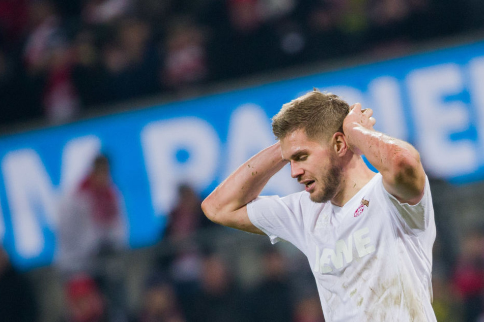 Hat seinen Stammplatz vorerst verloren: Simon Terodde (30).