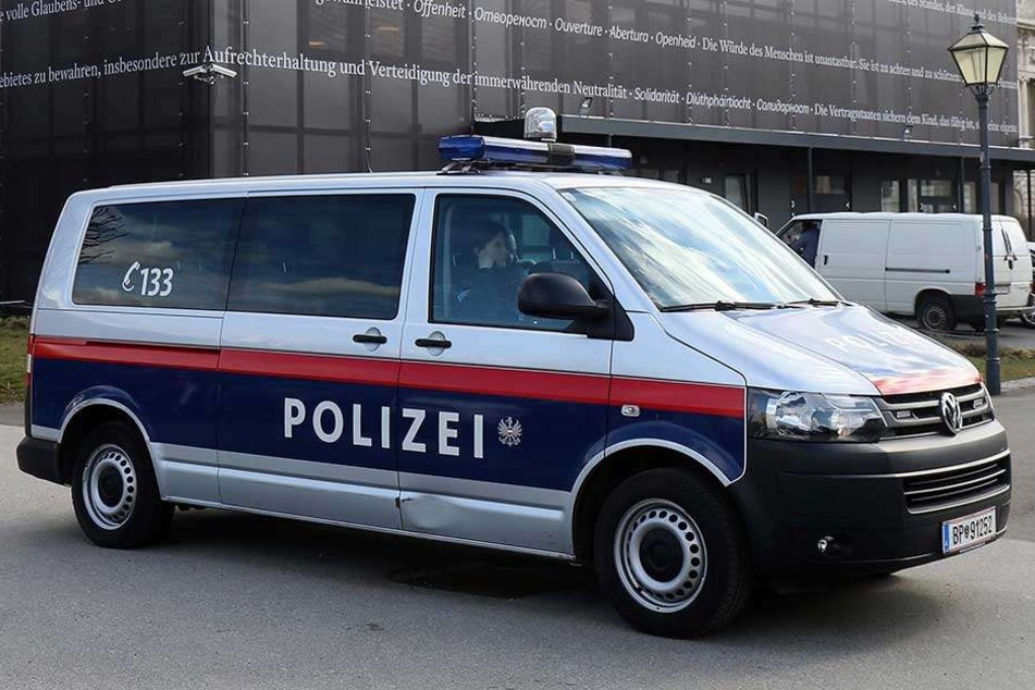 Die Wiener Polizei fahndete sofort nach dem flüchtigen Burkaträger (Symbolbild).