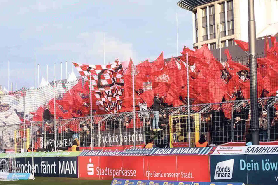 Rekord: Zum Auswärtsspiel bei 1860 München begleiteten 1500 Fans ihren FSV Zwickau.