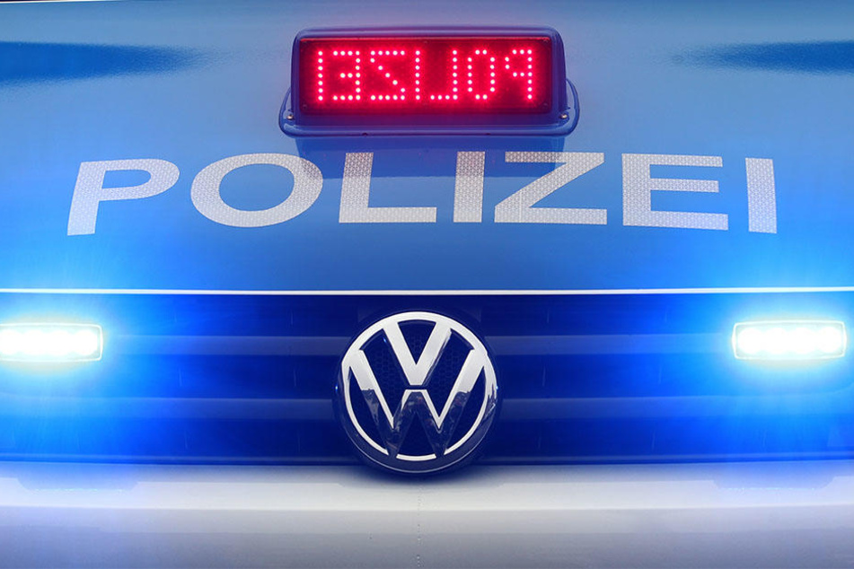 Die Polizei hat noch am Sonntag zwei Tatverdächtige festnehmen können. (Symbolbild)