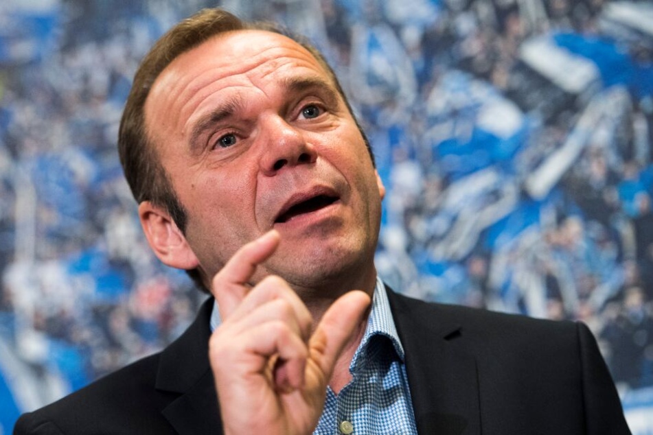 Bernd Hoffmann setzt auf schlaue Transfers.