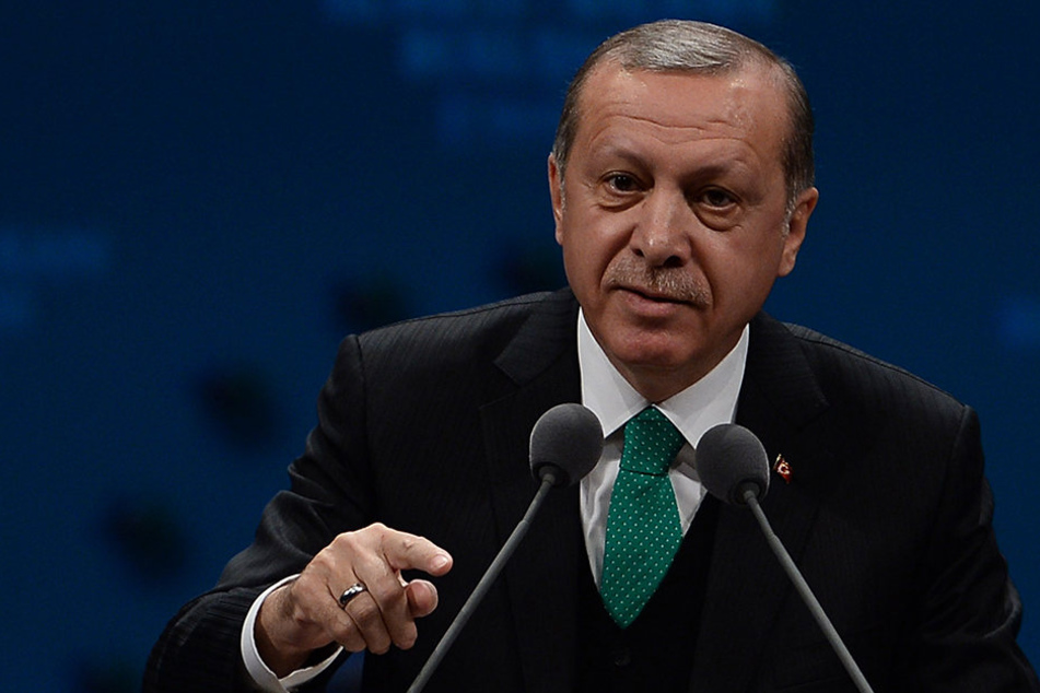 Erdogan: "Solange sie Erdogan einen Diktator nennen, werde ich sie weiterhin mit genau diesen Begriffen anreden. So einfach ist das."