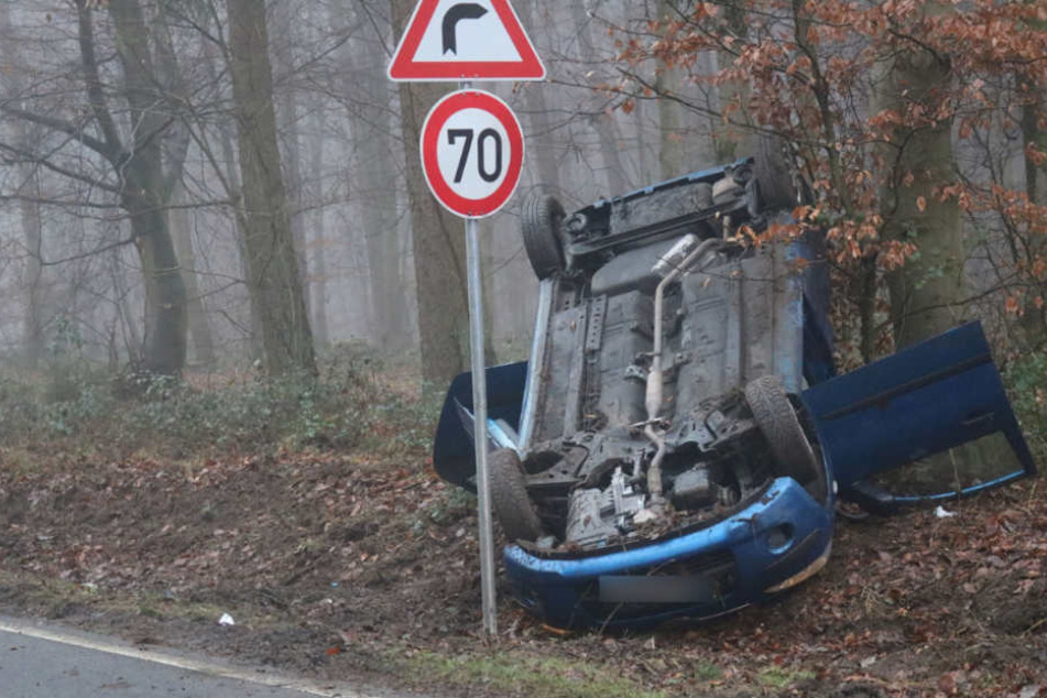 Obwohl die Sicht schlecht war, fuhr die Autofahrerin mit viel zu hoher Geschwindigkeit.