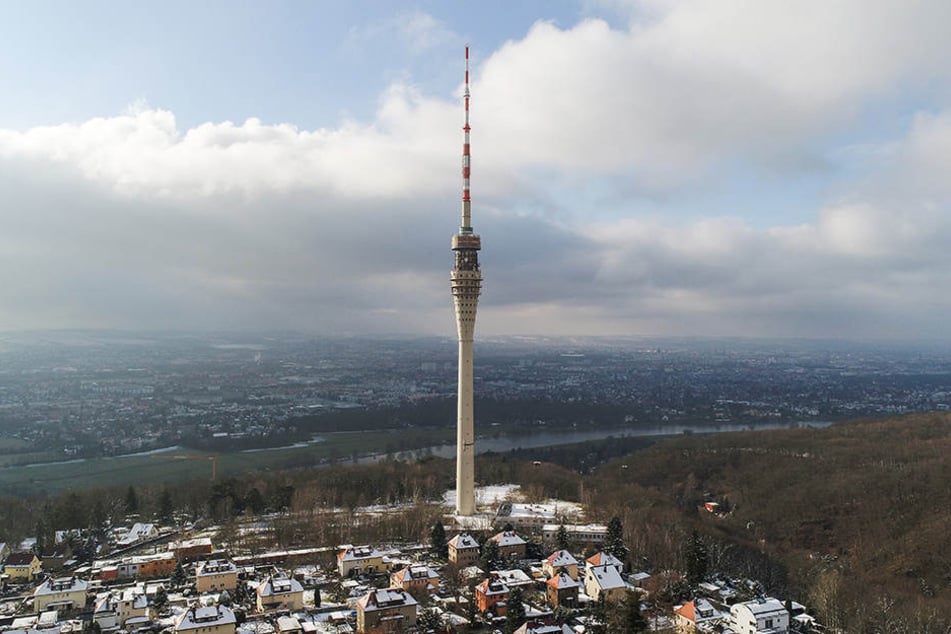 Herrliche Lage, top Rundumblick. Zunächst könnte die Aussichtsplattform wiedereröffnet werden.