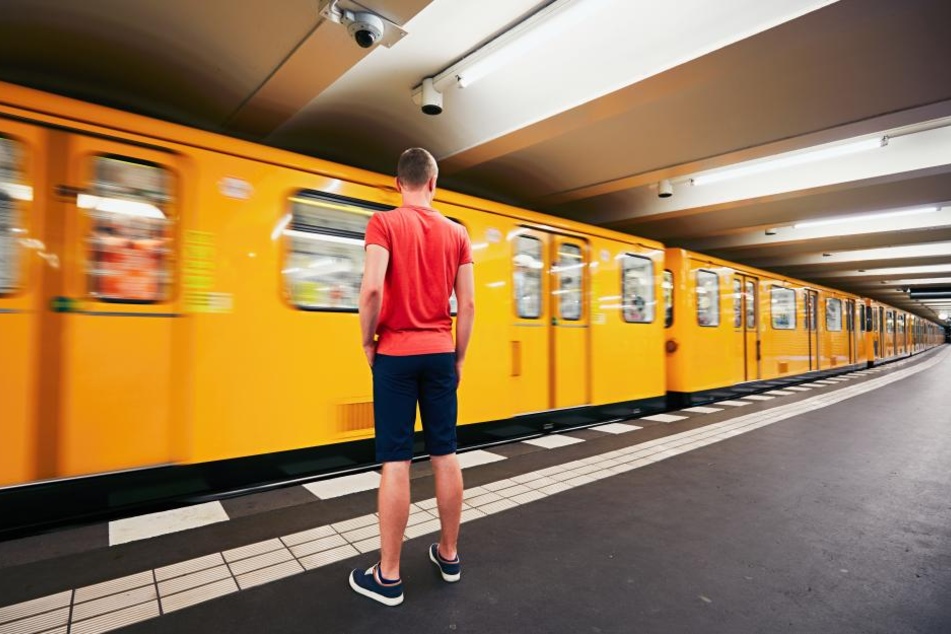 In der U6 wurde am 15. April ein Mädchen belästigt (Symbolbild).
