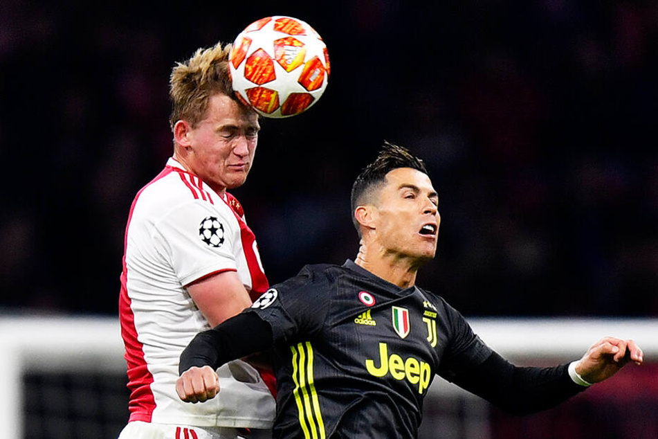 Juventus Turin entführte keinen schmeichelhaften Punkt, sondern ein schmeichelhaftes Unentschieden aus Amsterdam.