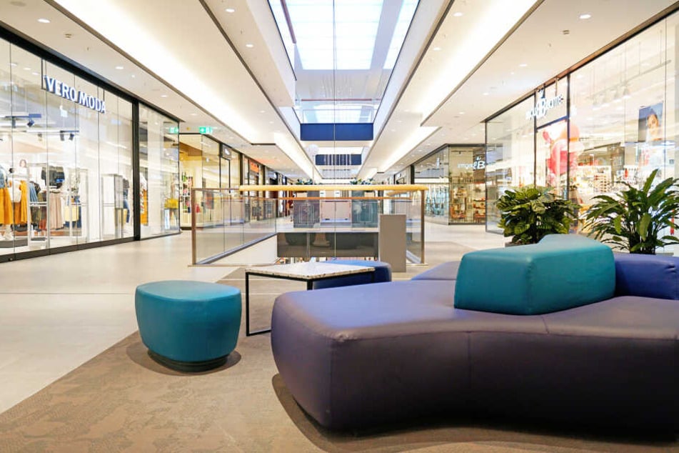 Ansicht der Mall im neuen Einkaufszentrum im Westend.