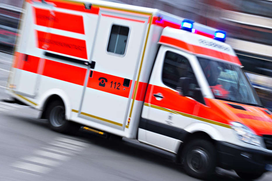 Im Krankenhaus wurde bei der 36-Jährigen eine Schädelfraktur festgestellt. (Symbolbild)