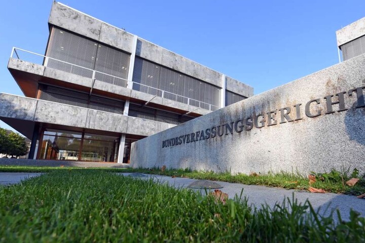 Nun liegt die Sache beim Bundesverfassungsgericht in Karlsruhe. (Symbolbild)