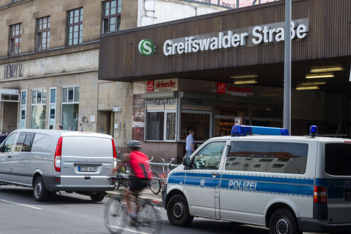 Immer wieder kommt es am Bahnhof Greifswalder Straße zu Übergriffen. (Symbolbild)