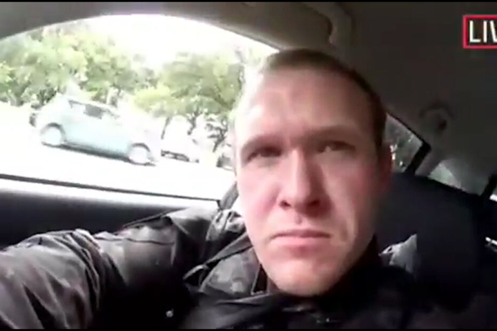 Dieses Bild aus dem Video des mutmasslichen Schützen, das am 15. März 2019, gedreht wurde, zeigt ihn während der Fahrt in einem Auto.