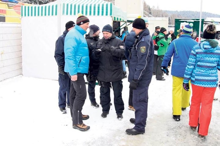 Doppelte Polizei hält besser - das zeigt die erfolgreiche Zusammenarbeit rund um den Weltcup.